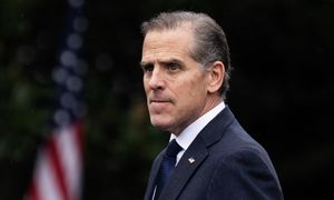 Syn Bidena kpi z wesela syna Trumpa. W tle rosyjski oligarcha
