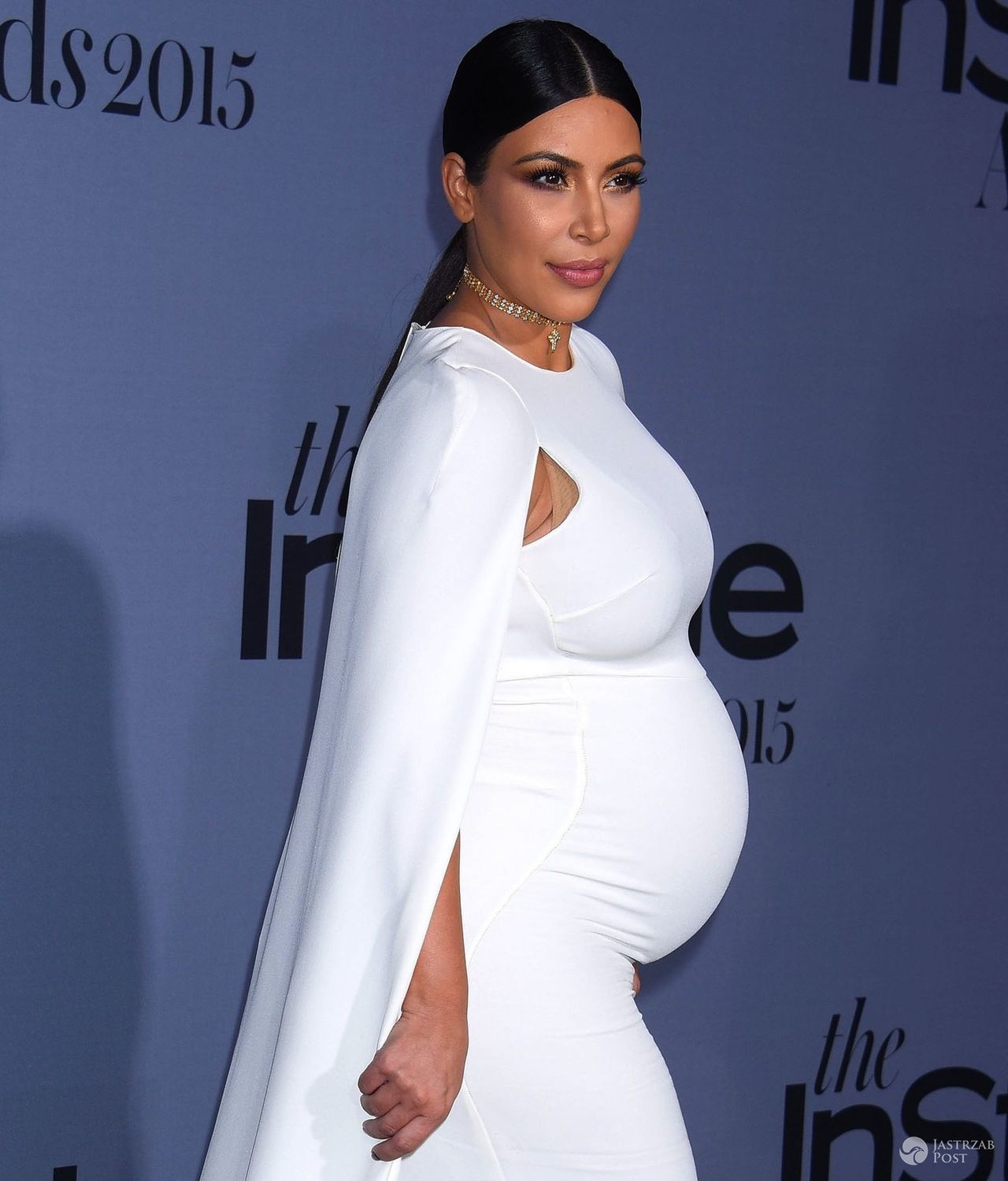 Kim Kardashian, październik 2015. Stylizacje w drugiej ciąży (fot. ONS)