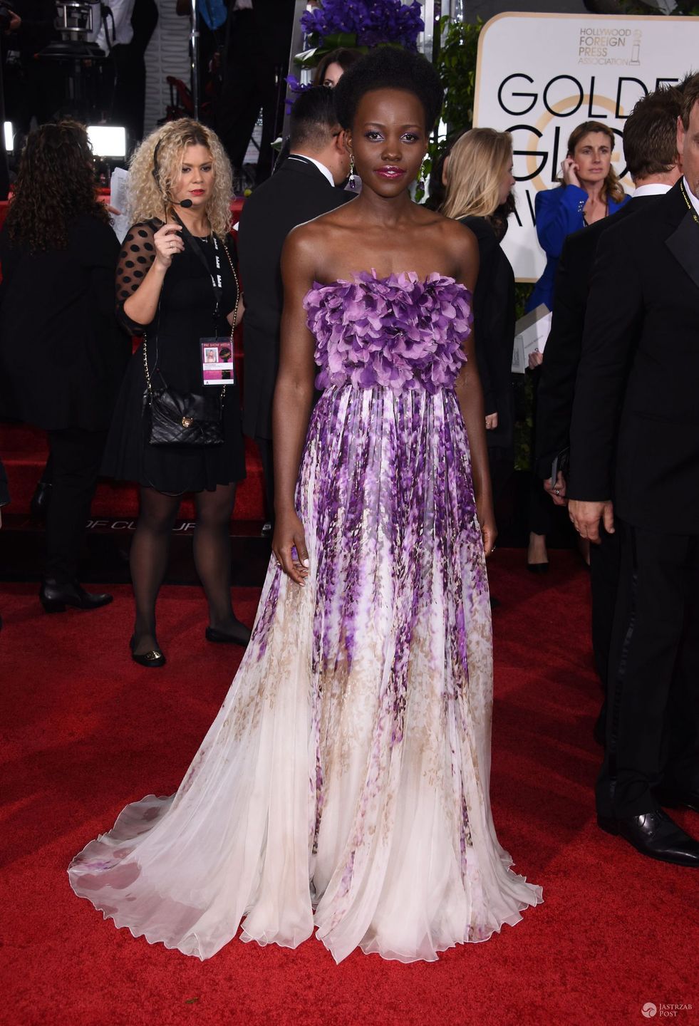 Kreacja: Giambattista Valli. Lupita Nyong'o, Złot Globy 2015 (fot. ONS)