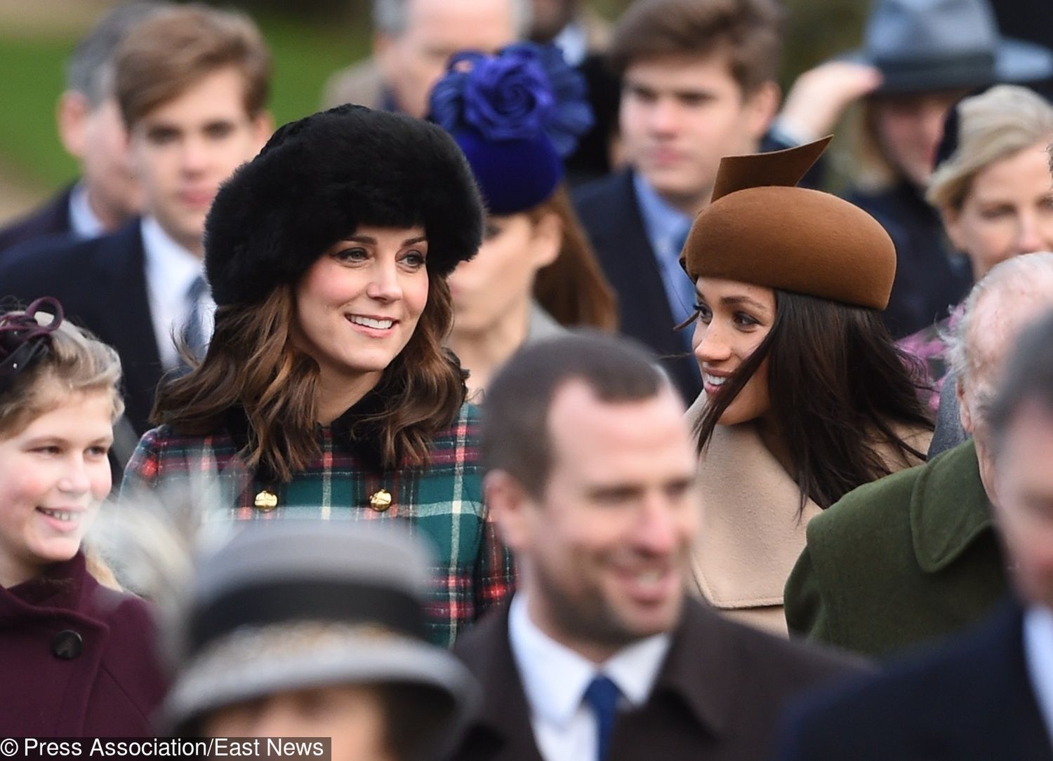 Meghan Markle, księżna Kate i książę Filip na świątecznej mszy z okazji Bożego Narodzenia (2017)