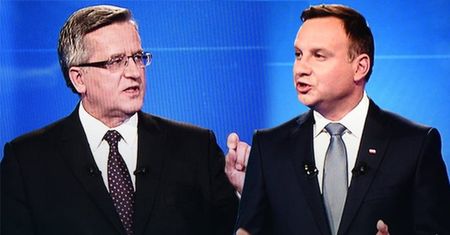 Debata 2015: Bardzo wysoka oglądalność pojedynku Andrzeja Dudy i Bronisława Komorowskiego. Oglądalność wyższa niż liczba oddanych głosów na obu polityków w pierwszej turze!