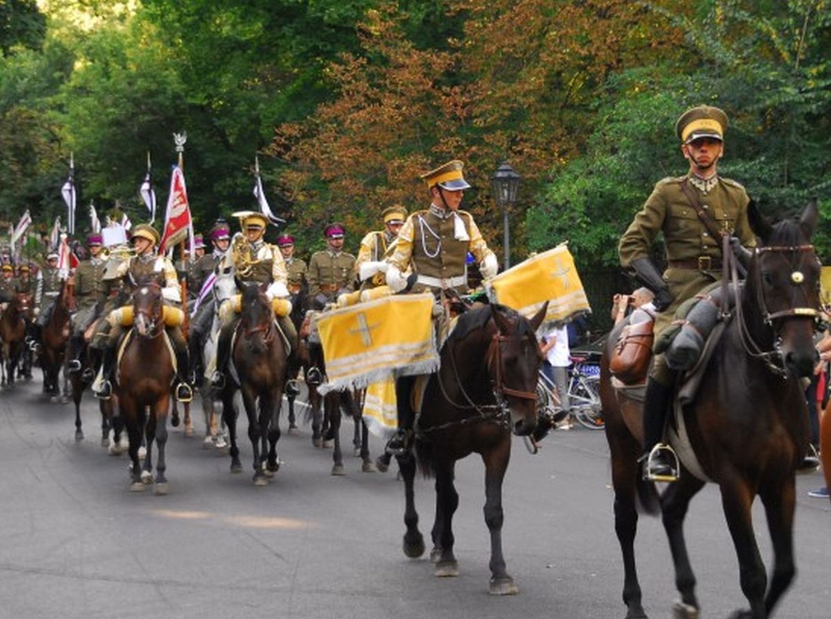 Warszawskie Dni Kawaleryjskie. Defilada i uroczystości w Łazienkach