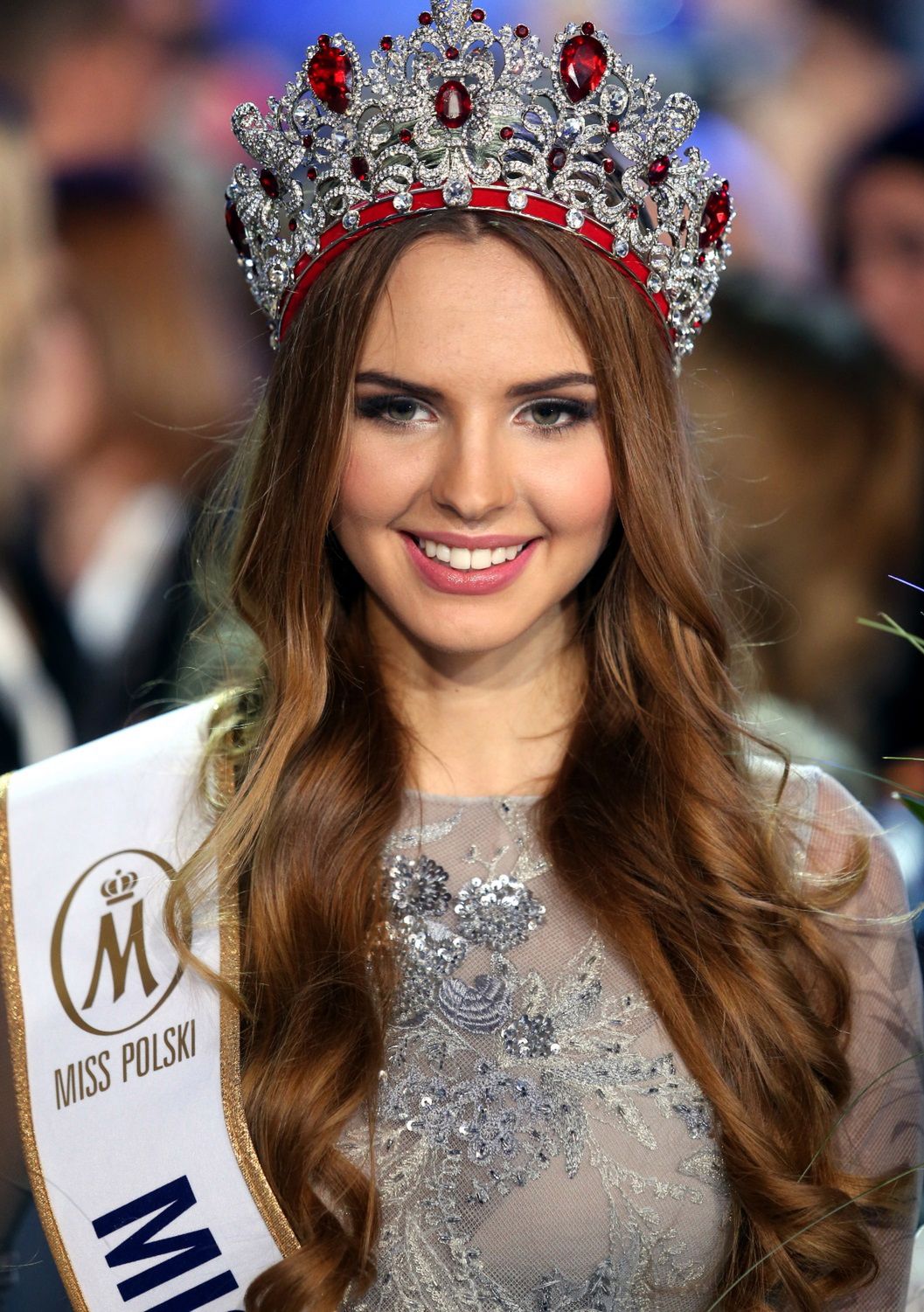 Projekty sukni na Miss International 2016