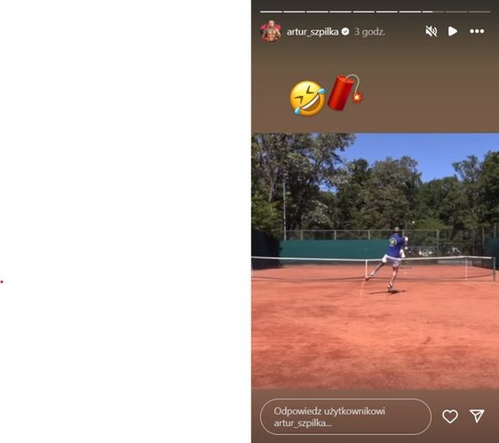 Artur Szpilka na korcie tenisowym
