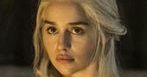 "Gra o tron", odcinek 4 sezon 6, 15.05.2016: Emilia Clarke żałuje, że oglądała swoją nagą scenę z rodzicami