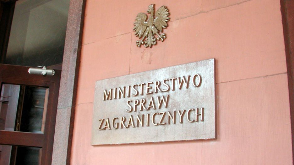 Niektóre z wydatków MSZ budzą kontrowersje 
