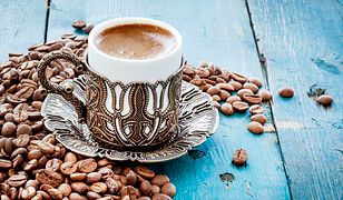 Kawa po turecku. Pyszna porcja kofeiny