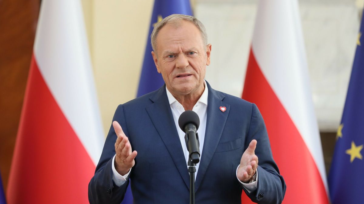 Konferencja premiera po konsultacjach ze ?rodowiskiem prawniczym
Fot. Dawid Wolski/East News, Warszawa, 06.09.2024. KPRM. Konferencja prasowa  z udzialem premiera Donalda Tuska (n/z) i ministra sprawiedliwosci Adama Bodnara, po spotkaniu konsultacyjnym ze srodowiskiem prawniczym dotyczacym procesu przywracania praworzadnosci w Polsce.
Dawid Wolski