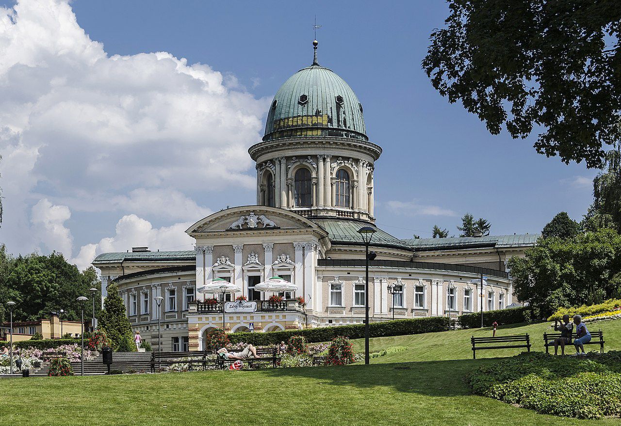 Wyjeżdżasz do kurortu? Niech cię nie zaskoczy opłata klimatyczna