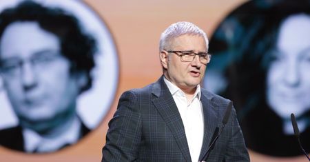 Co zrobić z pieniędzmi na wypadek wojny? Oto złote rady eksperta