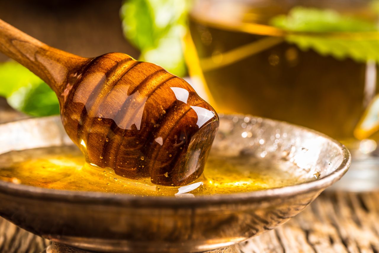 Tupelo – miód inny niż wszystkie. Co w nim jest wyjątkowego?