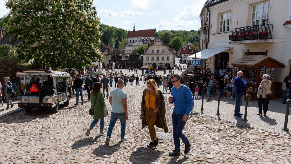 Rozwiązanie ma zapobiec kumulacji urlopów 