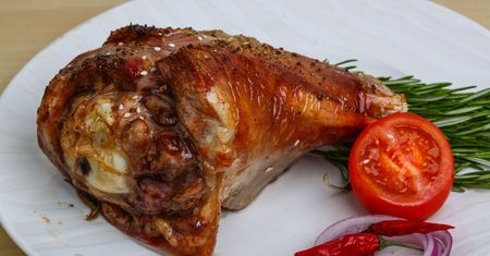 Skórka kurczaka smażona w cieście