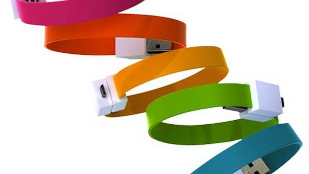 Kolorowa opaska – modna ozdoba i pomysłowa ładowarka do smartfona 1