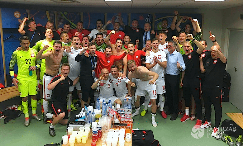 Polacy w szatni 1/4 EURO 2016