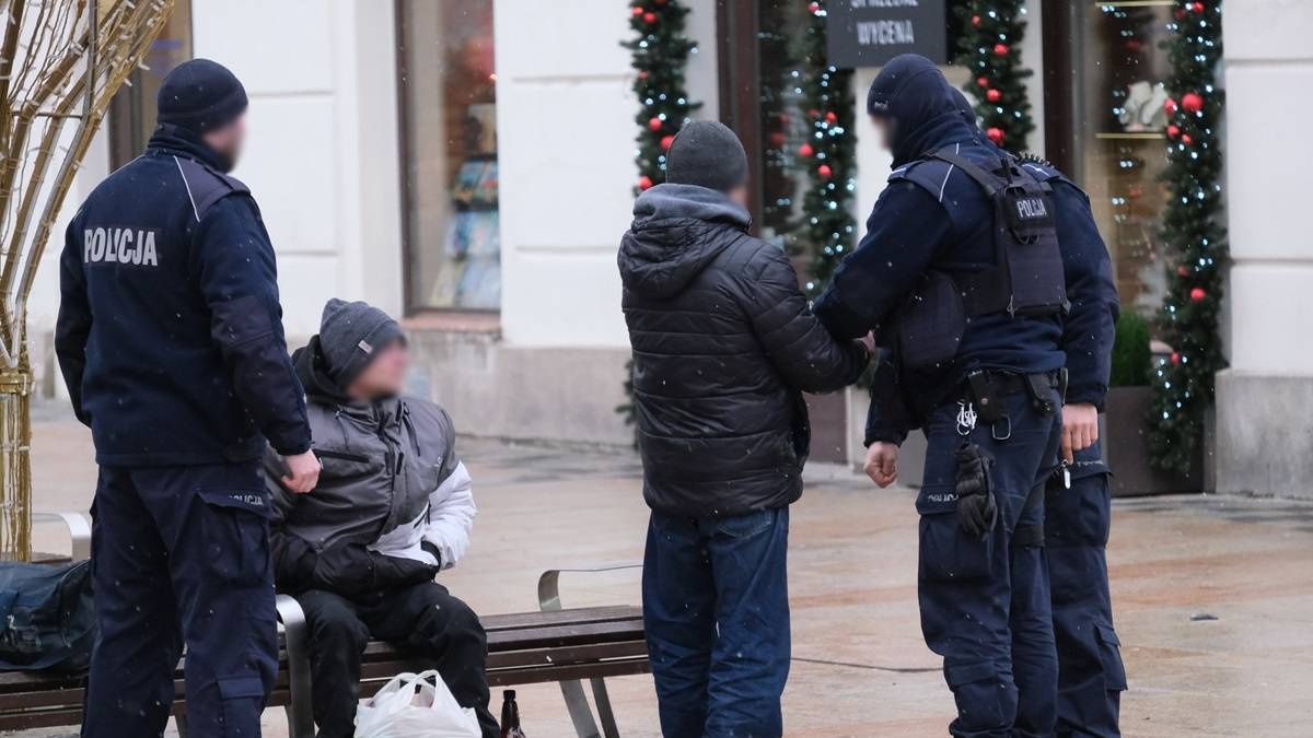 Policjanci zatrzymali na deptaku poszukiwanego mieszkańca Lublina