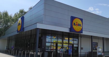 1 + 1 gratis. Zapłacisz 99 gr za sztukę. Tylko w sobotę w Lidlu