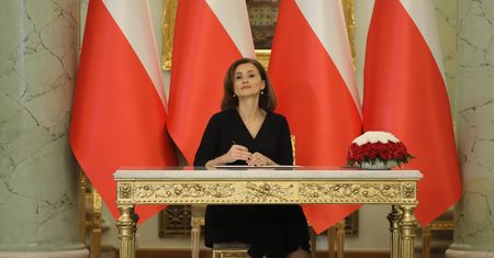 Tymczasowy gabinet Morawieckiego rodzi problemy. Ważny urząd bez sternika