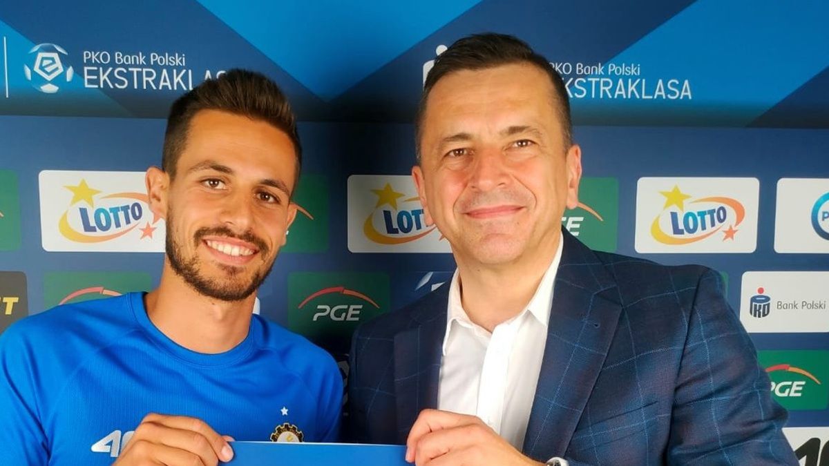 Materiały prasowe / Stal Mielec / Matthiew Guillaumier po podpisaniu kontraktu ze Stalą Mielec