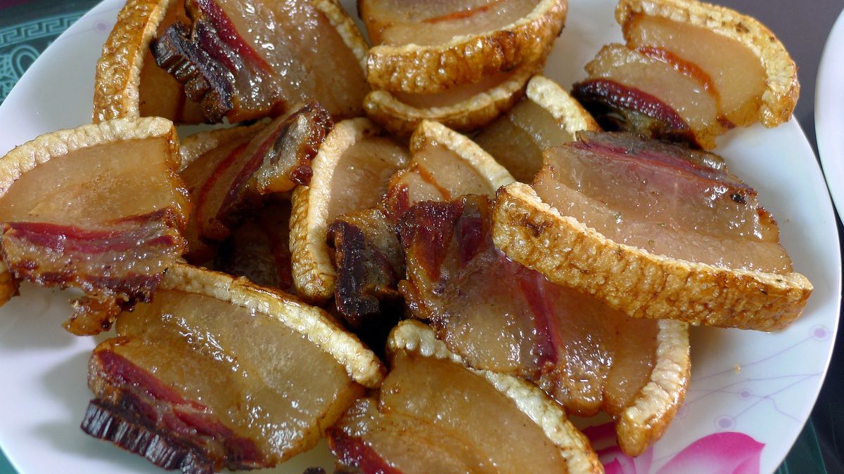 Tłuszcz wieprzowy z szynki i golonki, na zimno