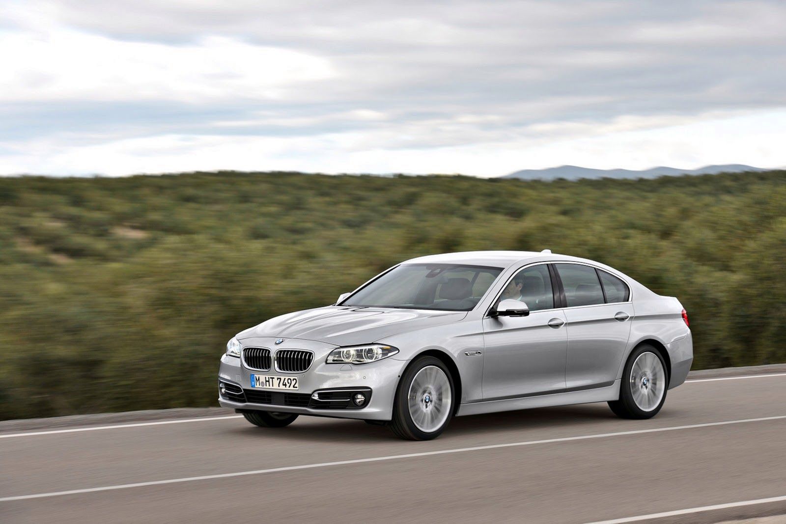 2014 BMW Serii 5 Sedan, Touring, Gran Turismo [galeria] 18