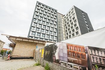 Bydgoszcz: W październiku ekipy mają wrócić na teren dawnego hotelu. Budowa ma potrwać do końca 2026 roku