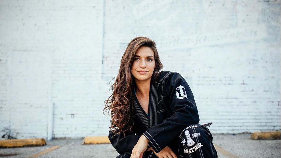 Zdjęcie okładkowe artykułu: Instagram /  / Na zdjęciu: Mackenzie Dern