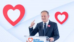 Sztandarowa reforma PiS do zmiany. Dziennikarze ujawniają plany przyszłego rządu