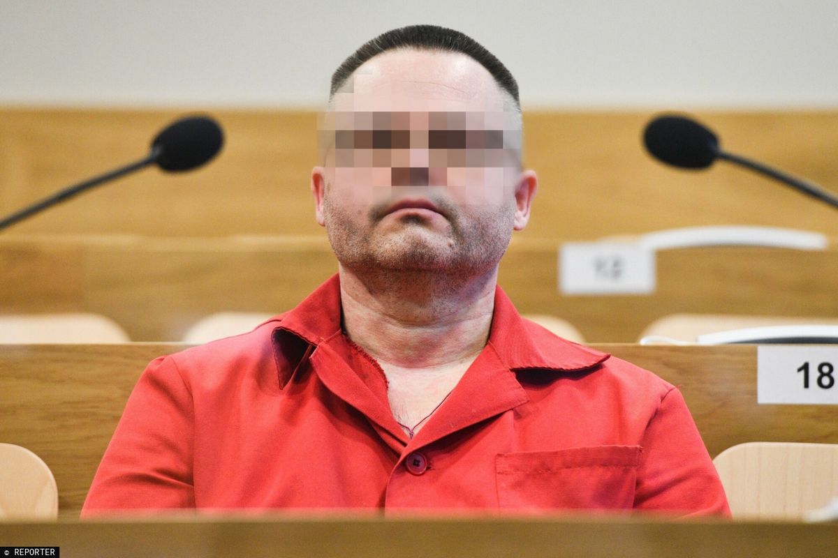 Robert J. w krakowskim sądzie w 2020 roku. Oskarżono go o zabójstwo studentki w 1998 r.