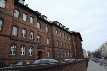 Koszmarne odkrycie. Znaleziono ciało na dachu szpitala