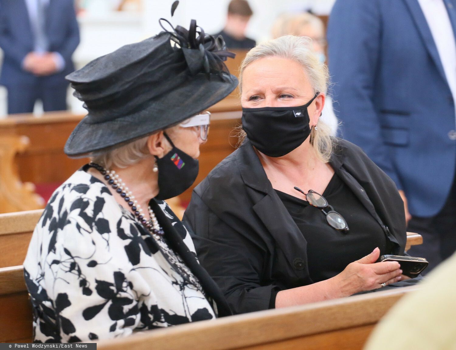 Emilia Krakowska, Krystyna Janda - pogrzeb Witolda Sadowego