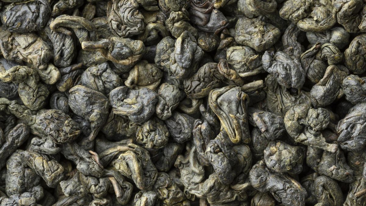 Dlaczego warto pić zieloną herbatę?