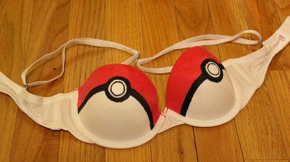 Jak samemu wykonać pokeballowy stanik? 1