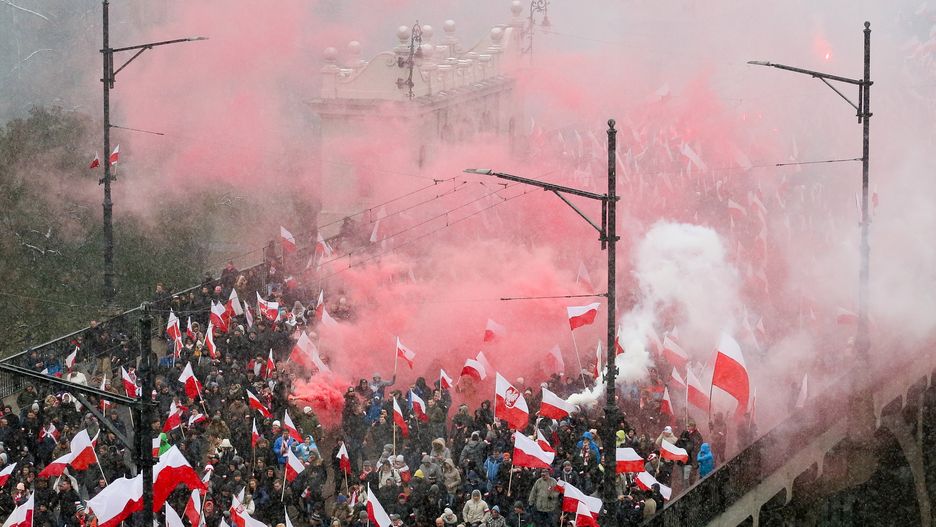 Organizatorzy Marszu Niepodległości tłumaczą, że Polska jest wciąż bastionem wiary i religijności w Europie