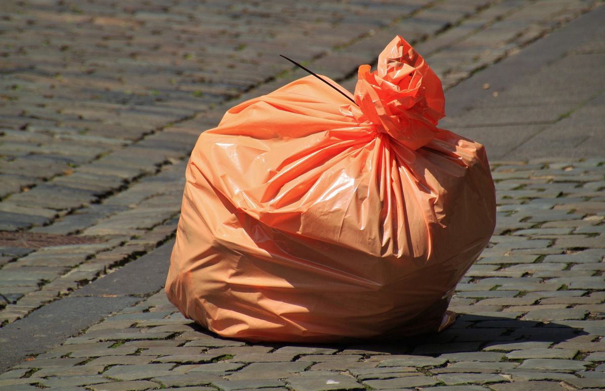 Katowice. Wydano ponad 1,6 mln worków do selektywnej zbiórki surowców i odpadów biodegradowalnych.