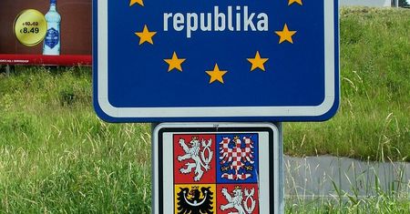 Spotkanie szefów rządów Polski i Czech w cieniu skandali handlowych