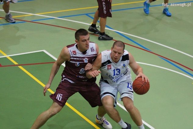 Ratajczak(z lewej) zagra w II lidze