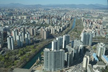 Marzną, żeby w Pekinie było czym oddychać. Wielki problem w Chinach