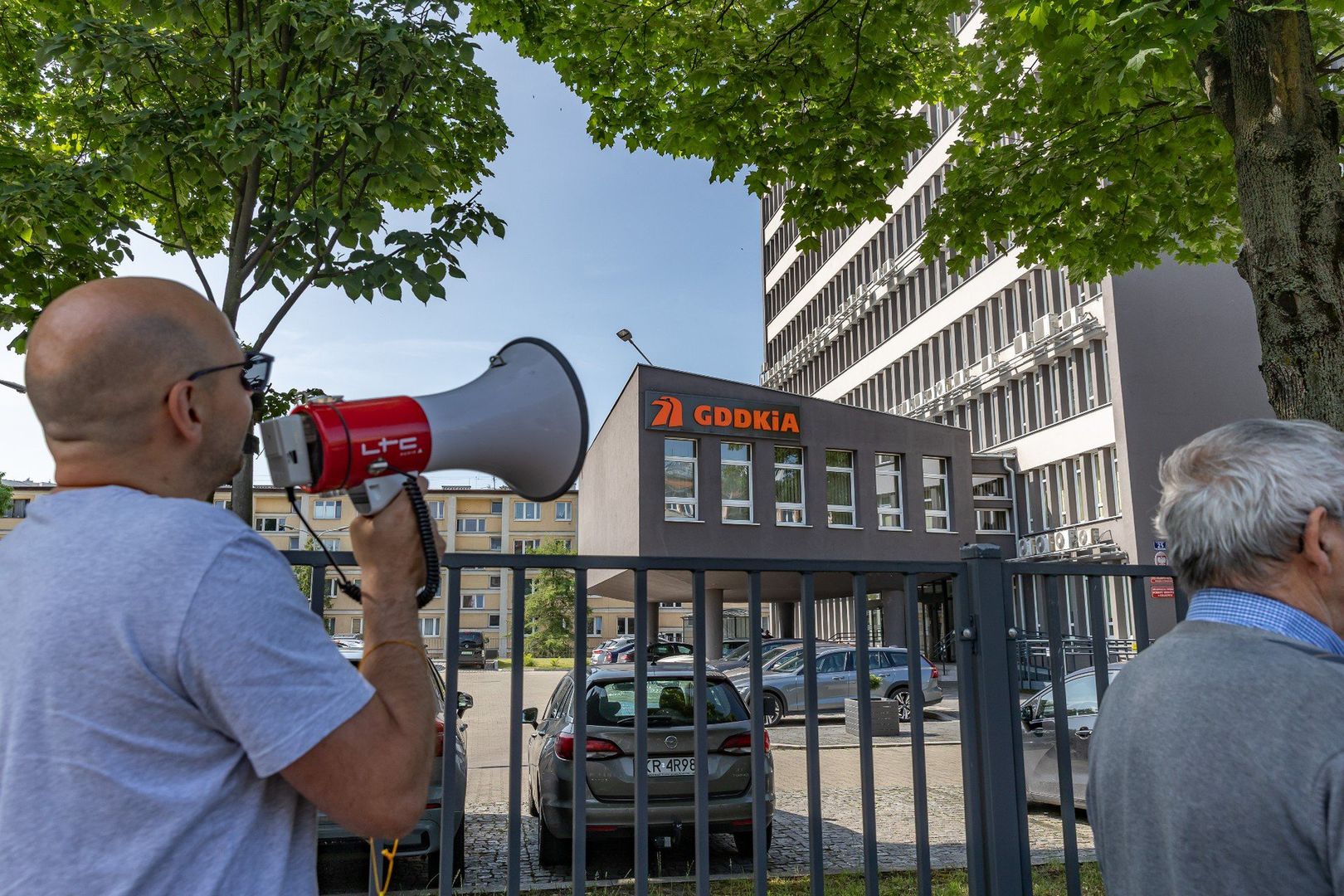 04.06.2025 KRAKOW PROTEST MIESZKANCOW W SPRAWIE BUDOWY S7 PRZEZ KRAKOW ULICA MOGILSKA GDKIA FOT. ANNA KACZMARZ / POLSKA PRESS