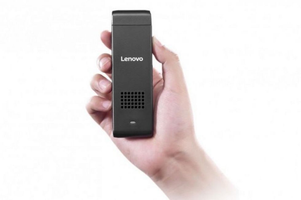 Lenovo Ideacentre Stick 300: mobilność ekstremalna. Pecet z Windowsem wygląda jak pendrive 4