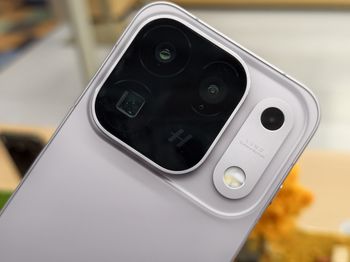 W tej wyspie upchnęli 600 Mpix. OPPO Find X10 w naszych rękach