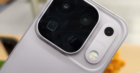 W tej wyspie upchnęli 600 Mpix. OPPO Find X10 w naszych rękach