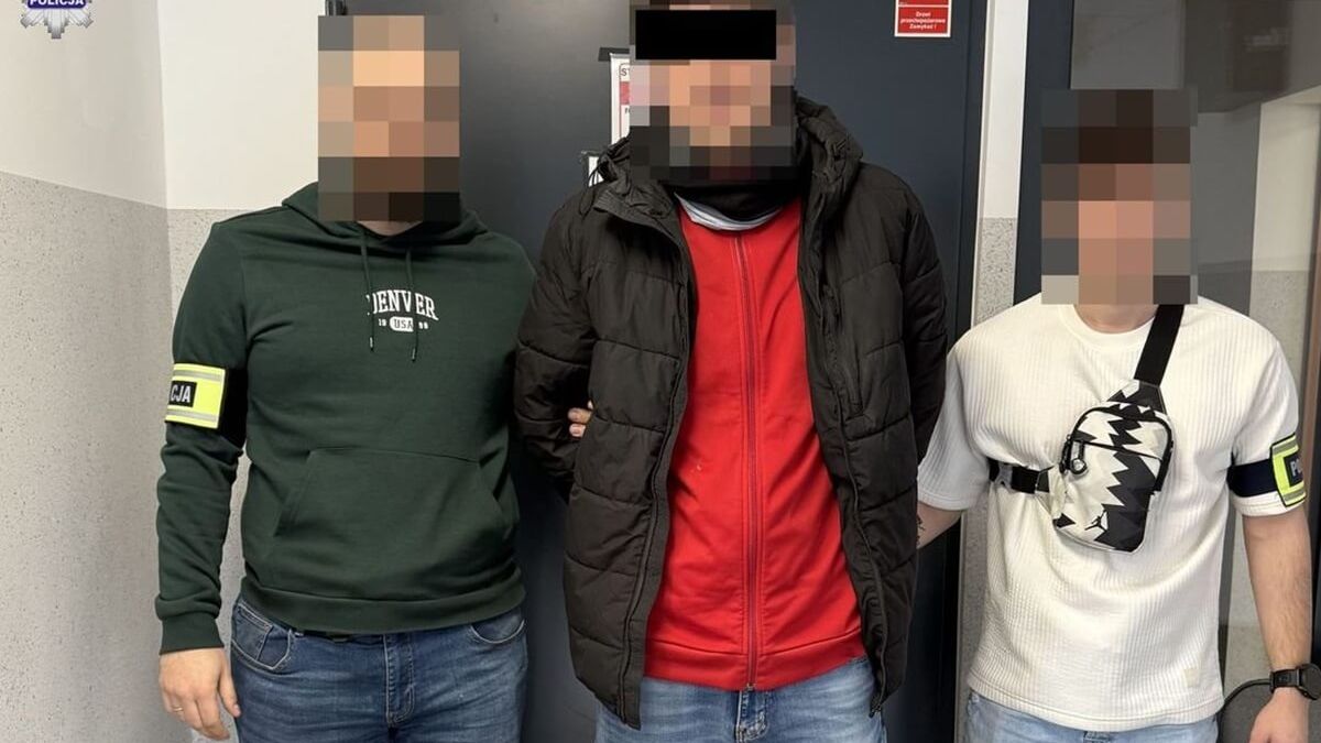 Policjanci z Lublina zatrzymali na budowie w Świdniku poszukiwanego 35-latka