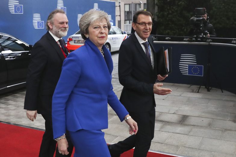 Theresa May na nadzwyczajnym szczycie UE ws. brexitu