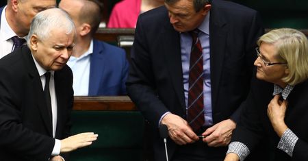 Czystka w urzędach. PiS chce radykalnych zwolnień