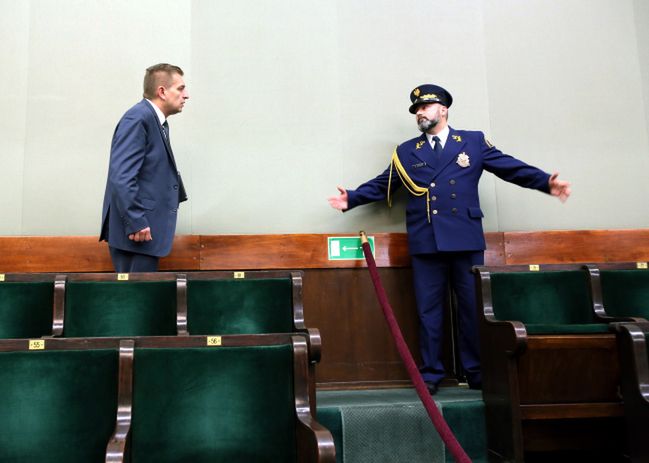 Napięta sytuacja w Sejmie. PO zawiesiła protest