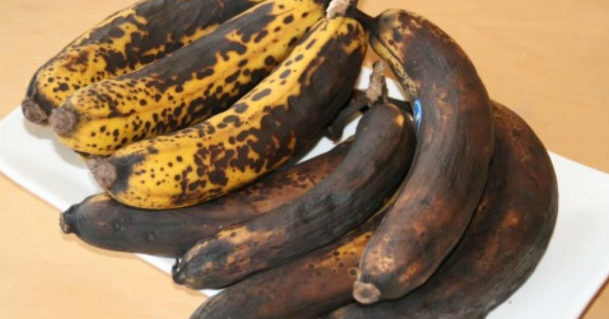 Jeśli zobaczysz, co można zrobić z dojrzałymi bananami, już nigdy nie zjesz ich w inny sposób
