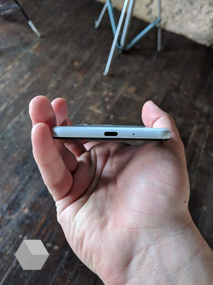 #wSkrócie: zapowiedź modelu ZTE Axon 9, specyfikacja 6,1-calowego iPhone'a oraz Google Pixel 3 XL na zdjęciach 15