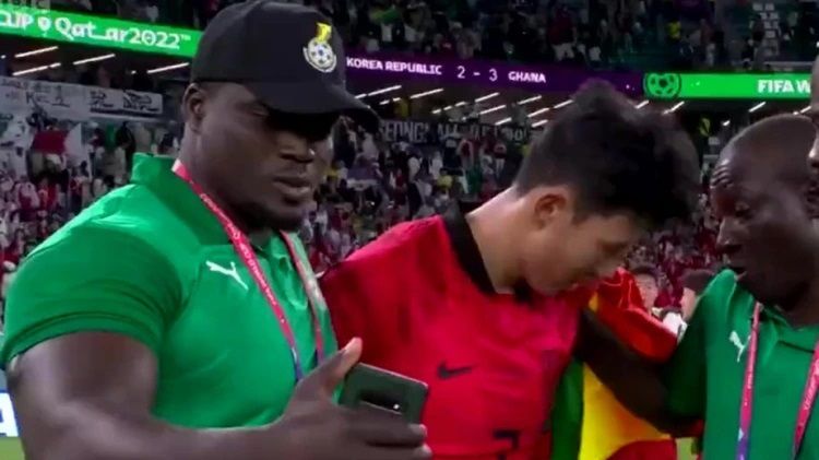 Twitter / TT/"The Sun Football"