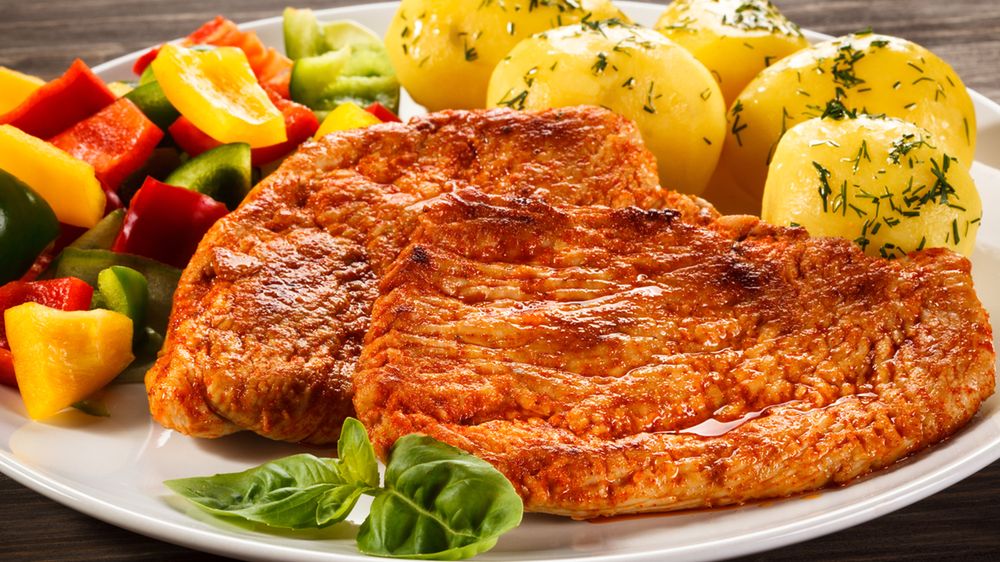 Schab wieprzowy bez kości (samo mięso) smażony na patelni